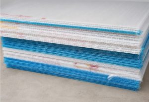 Polikarbonatna plošča 1050 x 3000mm, 10mm, mlečno bela OPAL | AKCIJA -44%